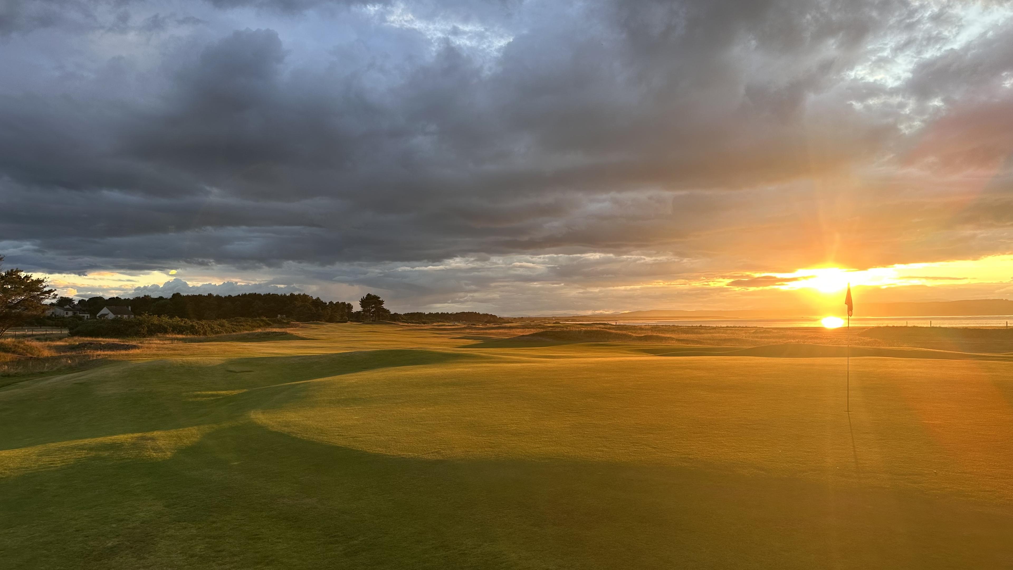 Self-Drive or Private Driver for a Scotland Golf Trip?